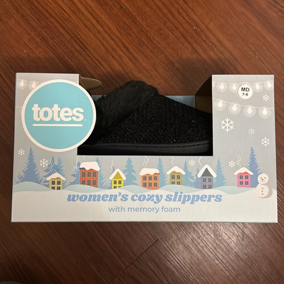 New in Box totes Women’s slippers, faux fur black textured with silver sparkles - Picture 1 of 6
